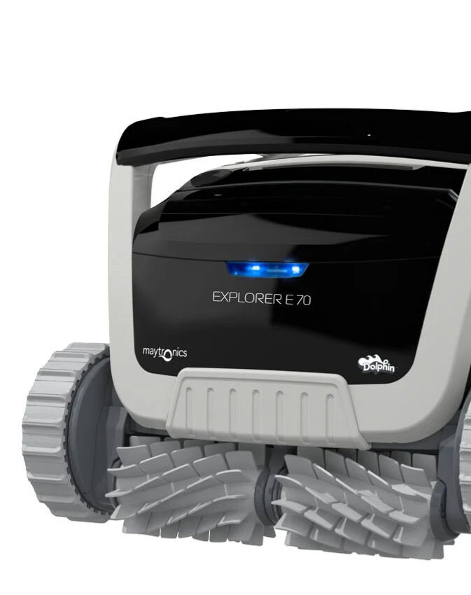 Dolphin Explorer E70