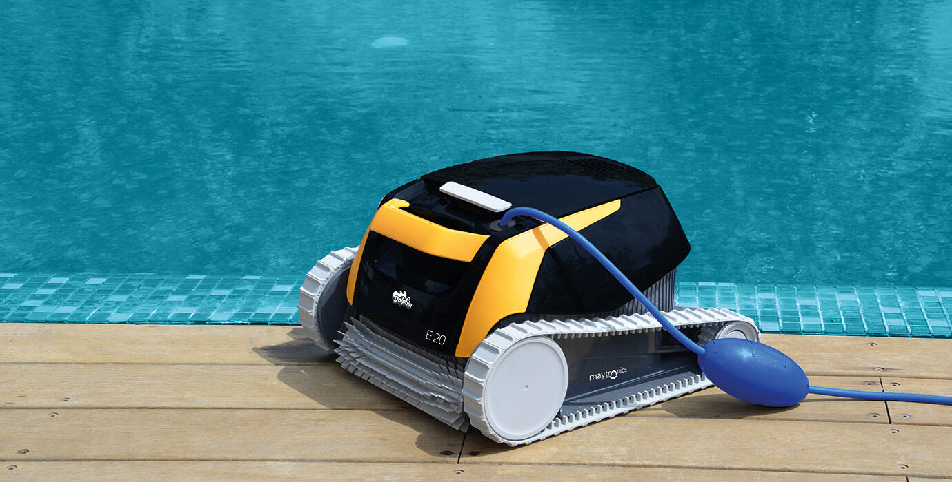 Dolphin Explorer E20