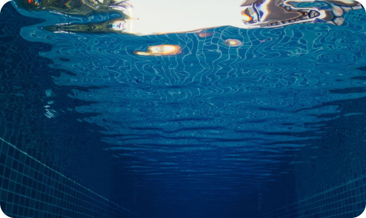 Une piscine noire